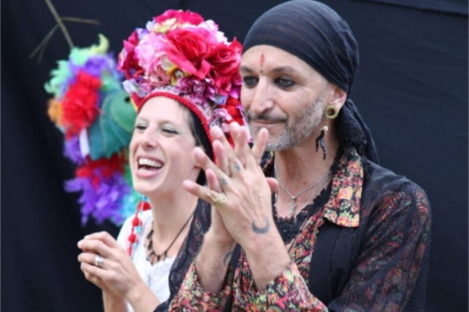 photo de la compagnie de la mancha spectacle pour enfants contes d'orient