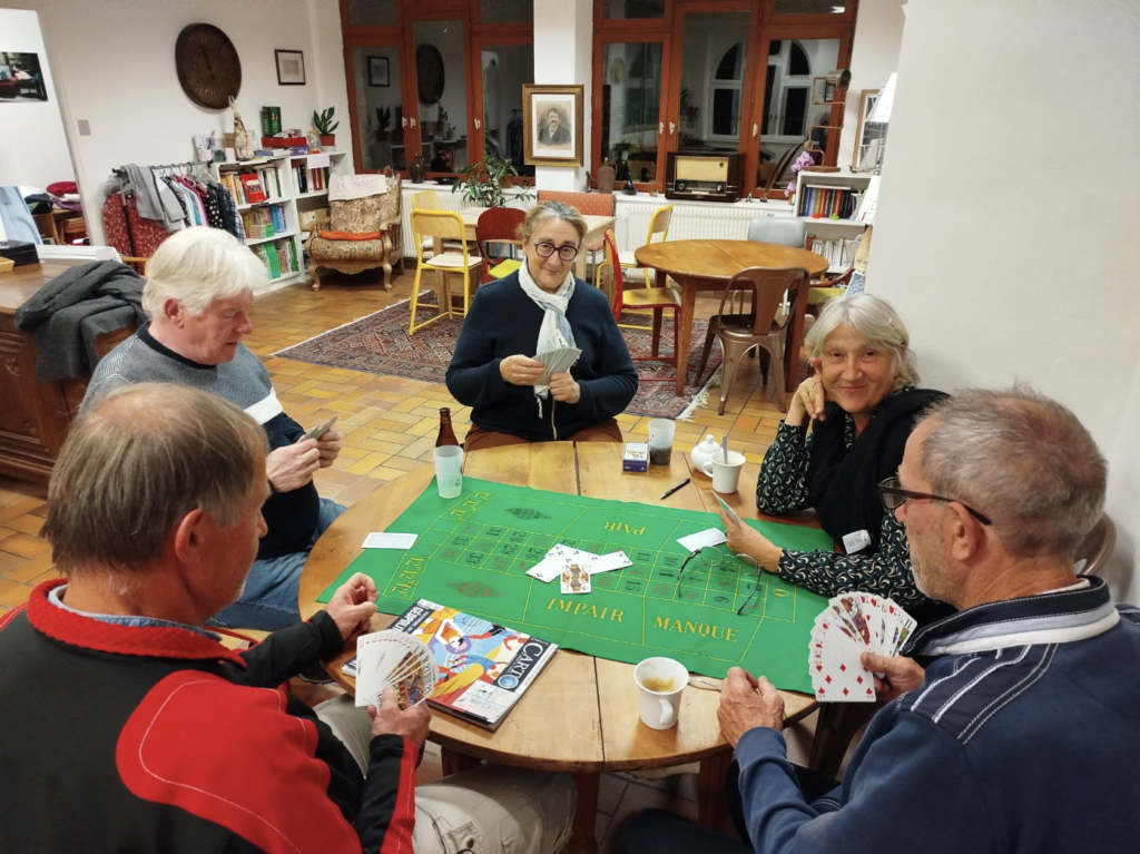 soiree jeux et cartes cancan