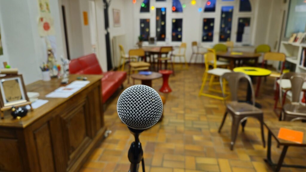 soiree slam cancan cafe